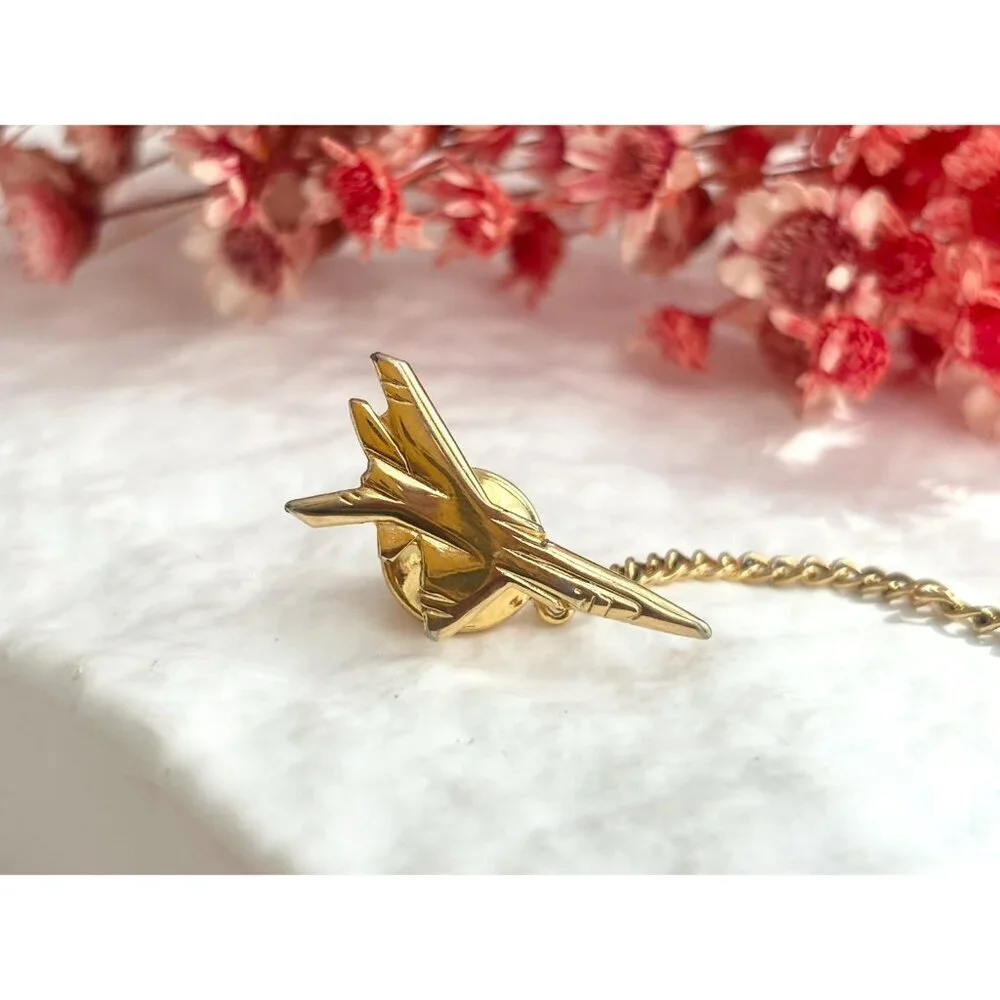 Plane SHaped Gold Toned Vintage Men's Tie Tack